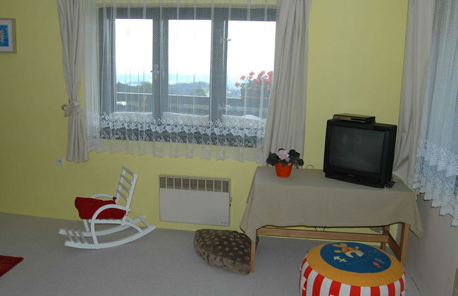 Spacious Cottage in the Giant Mountains, Near the Ski Slopes - Foto 13