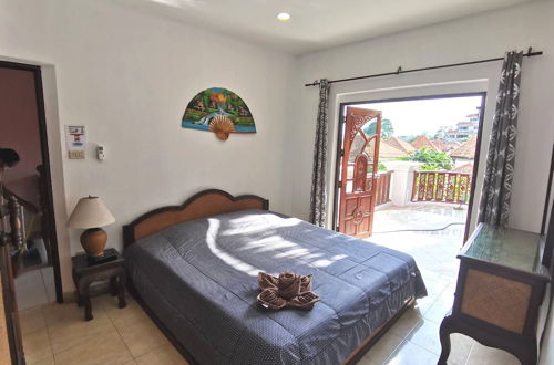 Photo 10 - Baan Kanittha - 5 Bedrooms Pool Villa