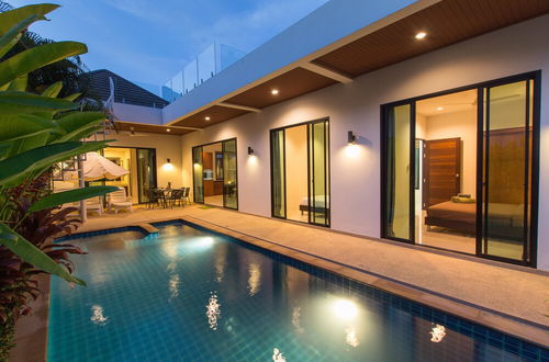 Photo 15 - Modern 3BR Pool Villa by Intira Villas