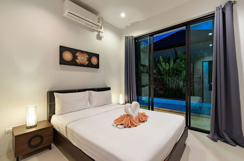 Photo 16 - Modern 3BR Pool Villa by Intira Villas