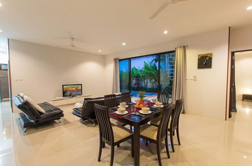 Photo 8 - Modern 3BR Pool Villa by Intira Villas