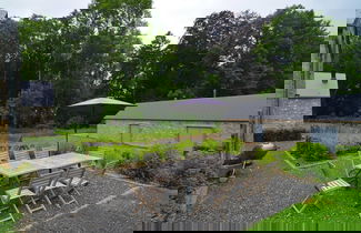 Foto 1 - Gite With Swimming Pool Situated in Wonderful Castle Grounds in Gesves