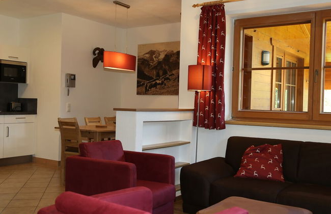 Spacious Chalet near Ski Area in Saalbach-Hinterglemm - Photo 9