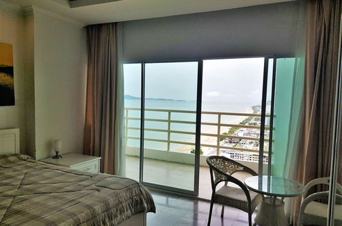 Foto 2 - 30th Floor Beach Condo With Stunning sea Views