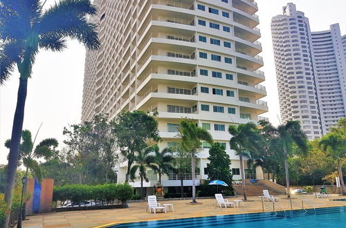 Foto 19 - 30th Floor Beach Condo With Stunning sea Views