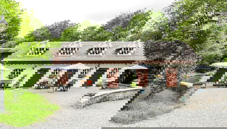 Foto 1 - Classy Apartment in Bohon With Garden