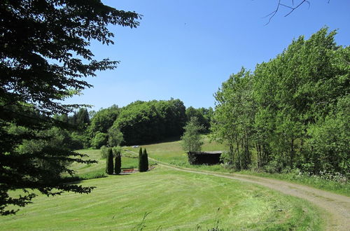 Photo 25 - Large Holiday Home in Battenhausen With Garden