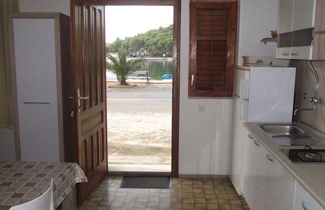 Apartments Milo - Photo 10