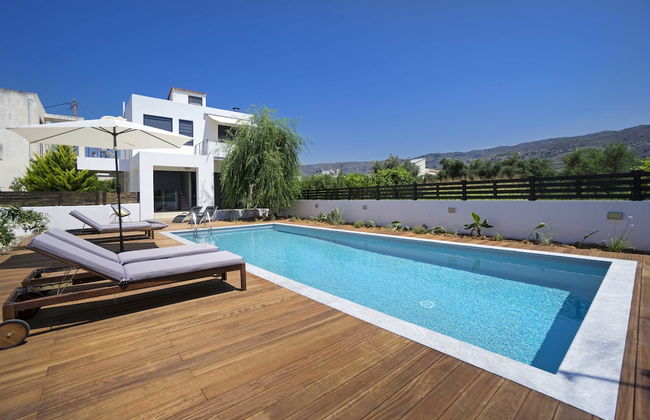 Seametry Villa - Photo 1