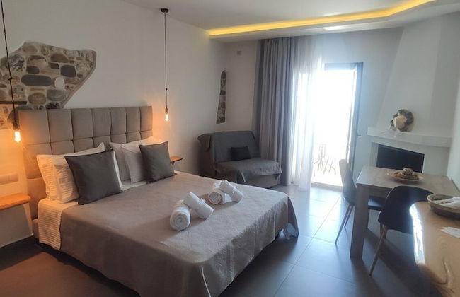 Aelia Mount Suites - Photo 8