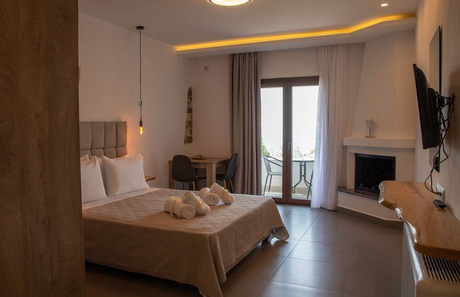 Aelia Mount Suites - Photo 6