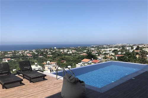 Foto 20 - Ultra Lux Sea View Villa in Kyrenia