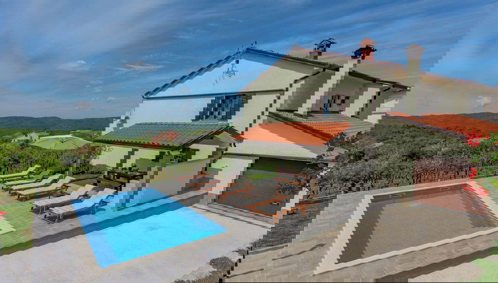 Primary image