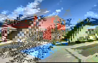 Photo 1 - 4 bedroom House in Marčana with private pool and garden