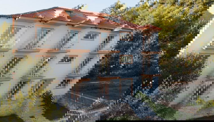 Photo 1 - Elatos
