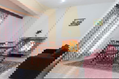 Photo 5 - Elatos