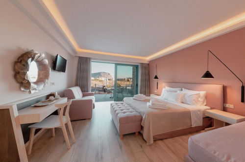 Foto 37 - Palacio Del Sol Luxury Apartments