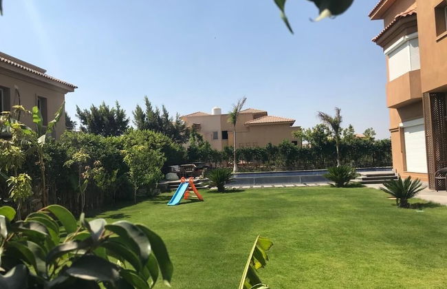 standalone villa New Giza with pool - Foto 36