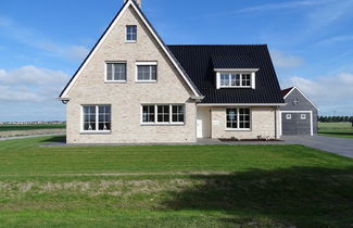 Photo 1 - Beautiful Villa Near the Beach of Cadzand