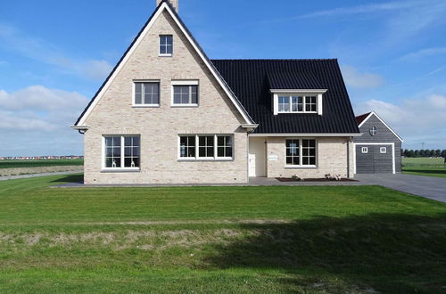 Foto 1 - Beautiful Villa Near the Beach of Cadzand