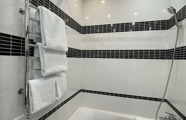 The Rooms Apart - Photo 50