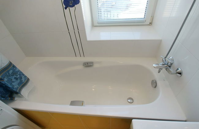 Kiev Apartments - Photo 15