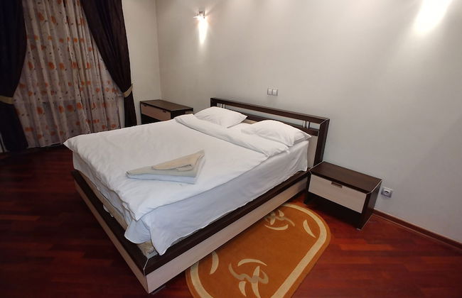 Kiev Apartments - Photo 66