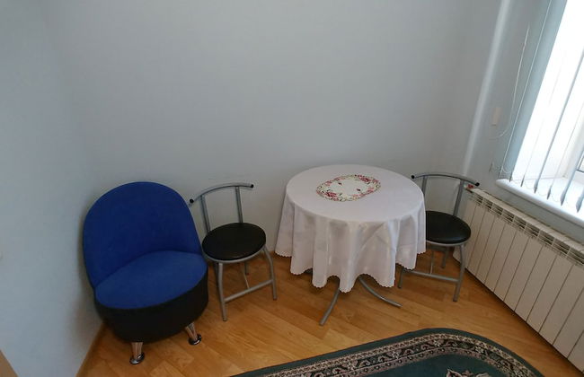 Kiev Apartments - Photo 12