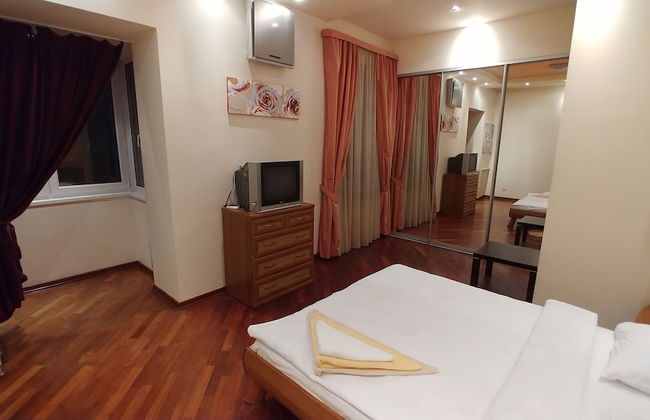 Kiev Apartments - Photo 61