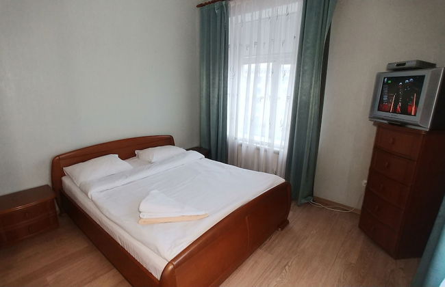 Kiev Apartments - Photo 25