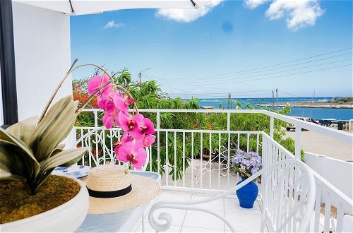 Photo 12 - Ocean Front Property - Villa 5 Aruba Stunning