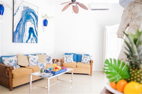 Photo 6 - Ocean Front Property - Villa 5 Aruba Stunning