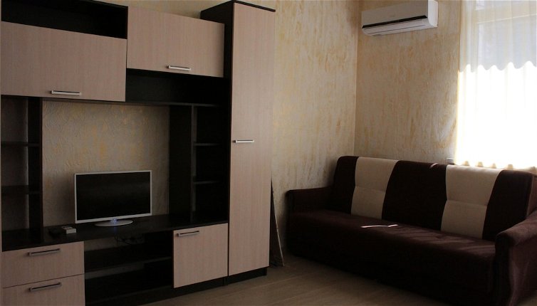 Photo 1 - Apartment on Kamyshovaya 41, apt 2