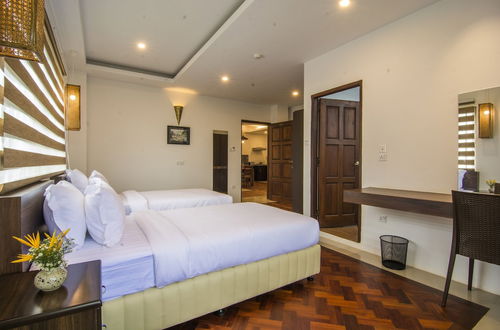 Photo 11 - Woodside Inn & Serviced Apartments