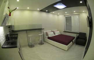 Photo 2 - High Tech apartment