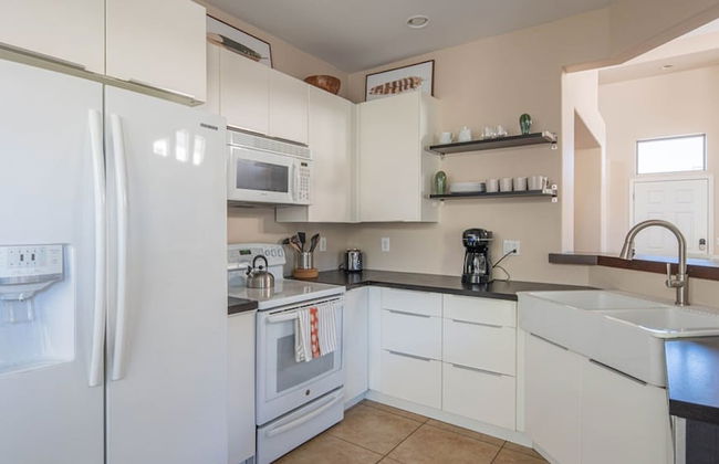 Stylish Cave Creek 3 Bdrm Vacation Home! - Photo 21