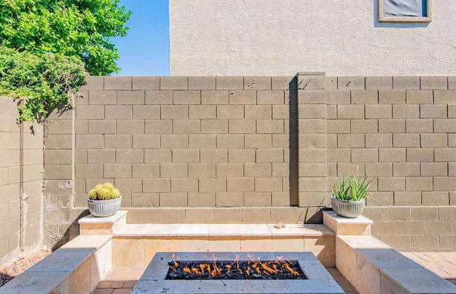 Stylish Cave Creek 3 Bdrm Vacation Home! - Photo 53