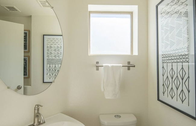 Stylish Cave Creek 3 Bdrm Vacation Home! - Photo 33