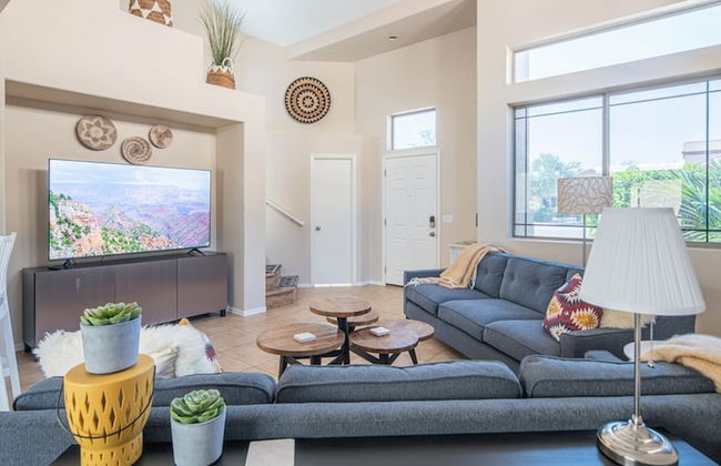 Stylish Cave Creek 3 Bdrm Vacation Home! - Photo 27
