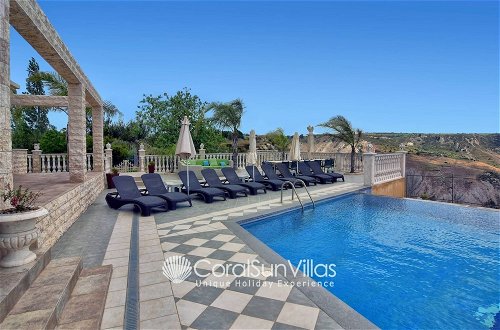 Foto 37 - Elegant Huge Villa Large Pool, Ideal For Weddings
