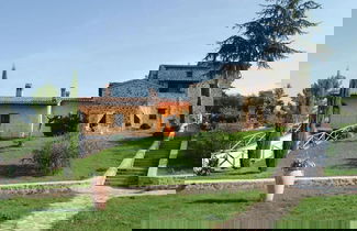Foto 1 - Villa in Montalbano With Scenic Views