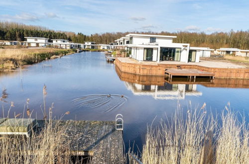 Photo 32 - Modern Holiday Home in Zeewolde With Sauna