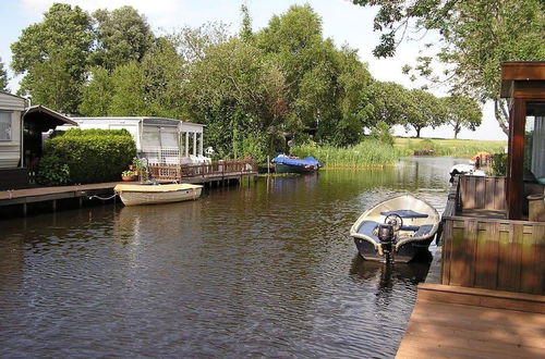 Foto 33 - Snug Holiday Home in Bantega With Own Harbour, Boathouse