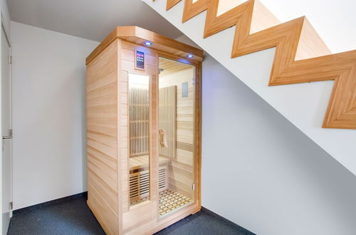 Photo 26 - Modern Holiday Home in Scherpenheuvel With Infrared Sauna