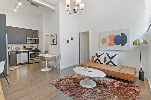 Photo 1 - 1BR Perfect Home in West Loop