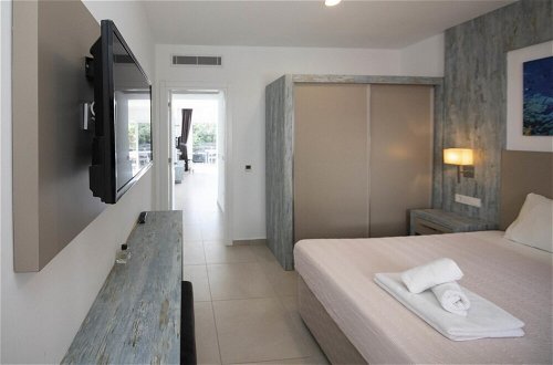 Photo 10 - Seafront Flat With Breathtaking Sea View in Bodrum