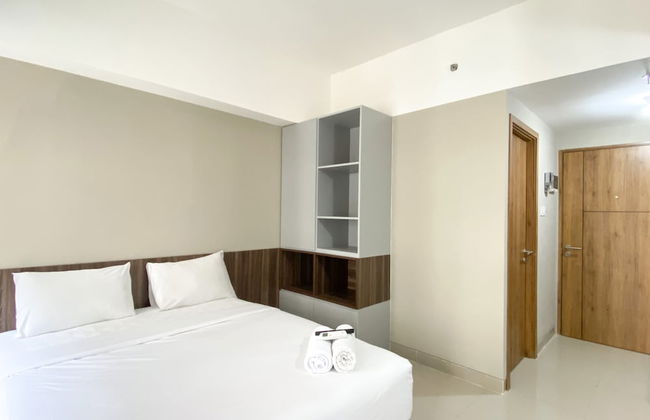 Modern Look Studio Room at LRT City Jatibening Apartment - Foto 4