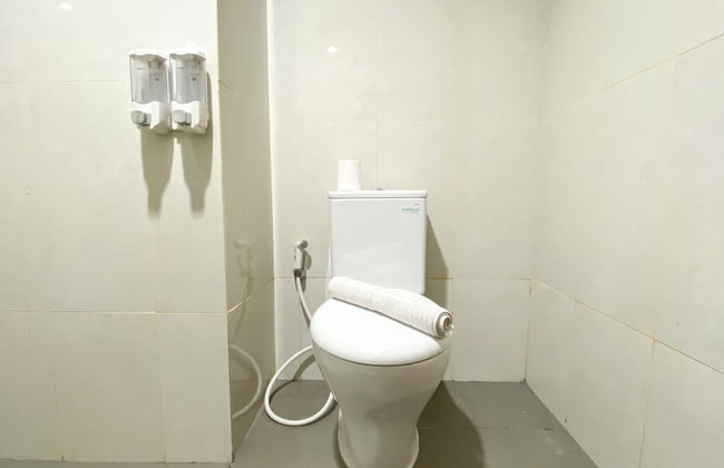 Modern Look Studio Room at LRT City Jatibening Apartment - Foto 14
