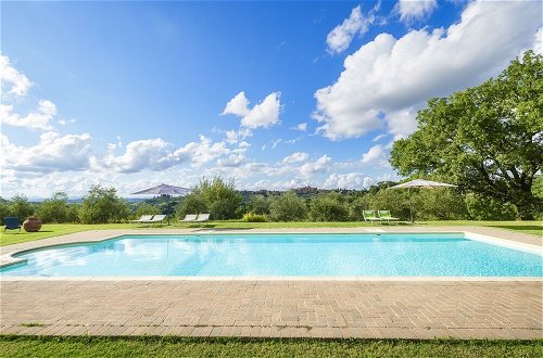 Photo 15 - Casa Ora Doro - Panoramic Views Pool Private Garden