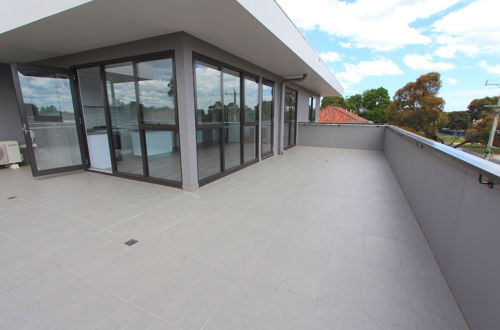 Photo 11 - StayCentral-Heidelberg Heights Penthouse